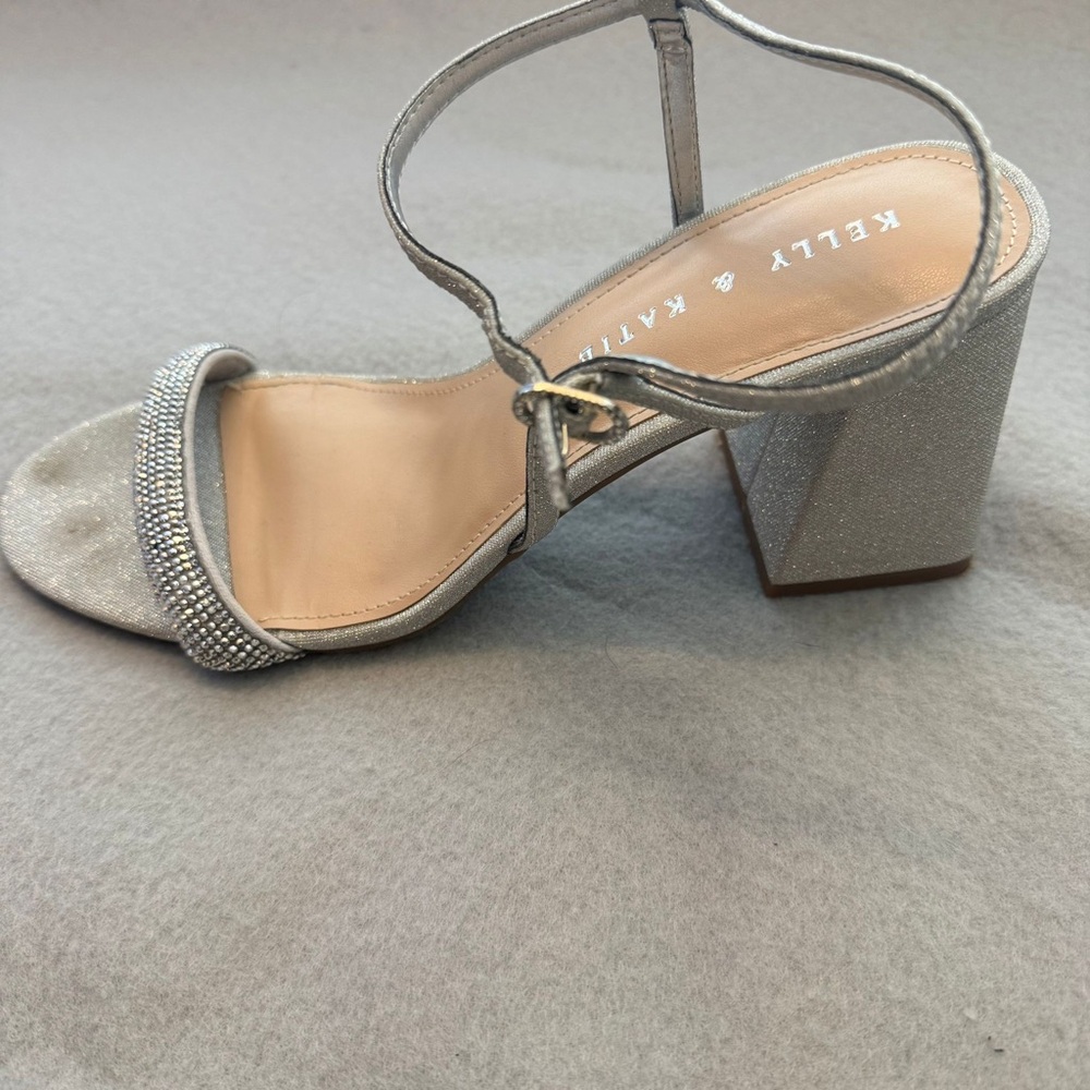 Kelly & Katie | Silver Rhinestone Block Heel Sandals | Women’s 8.5 - Picture 8 of 8
